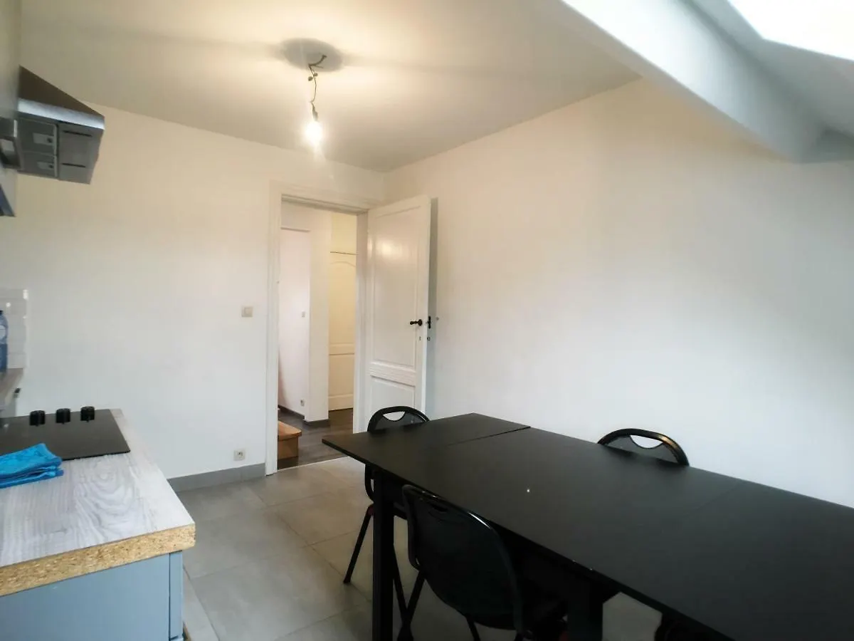 Brussels Central Apartment